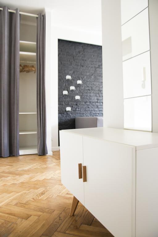 Fox Center Apartments Ząbki Buitenkant foto